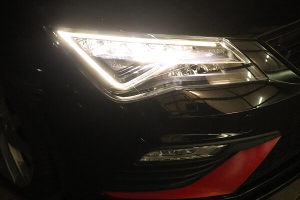 LED-Scheinwerfer LED TFL für Seat Leon 5F