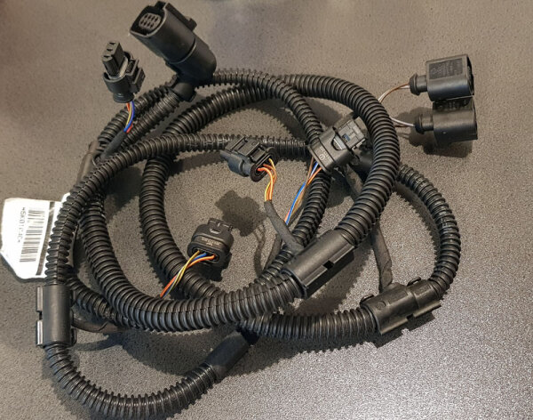 original Kabelsatz-Set Park Pilot 5K0971104C Heck VW Golf 6 VI