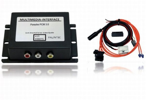 Multimedia Interface auf MOST Basis für PORSCHE PCM 3.0/3.1 Systeme mit Kabelsatz