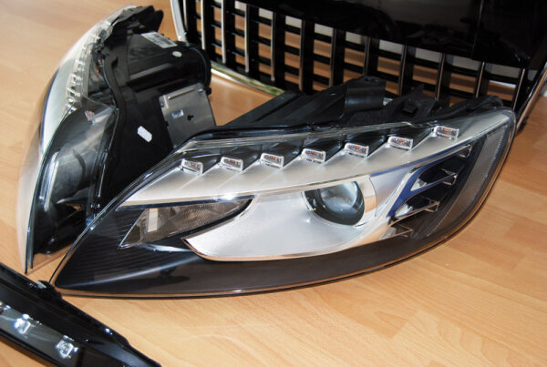 Audi Q7 Facelift Scheinwerfer Tri-Xenon LED mit Kurvenlicht